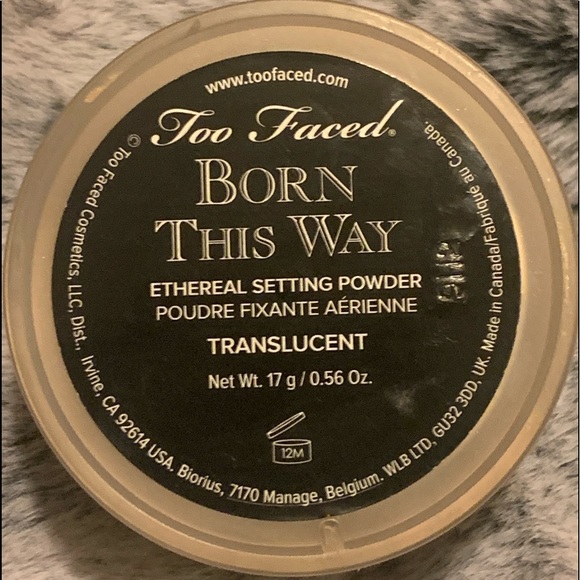 BORN THIS WAY ETHEREAL SETTING POWDER IN SHADE TRANSLUCENT - Picture 5 of 6
